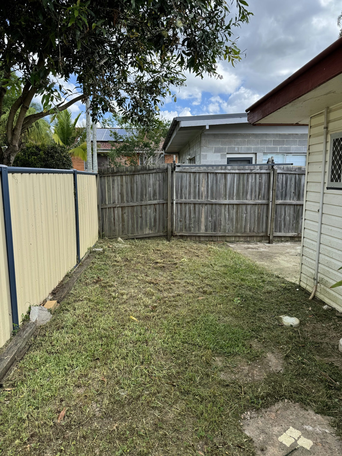 The Logan Central rear corner cleared with the boundary fence accessible again